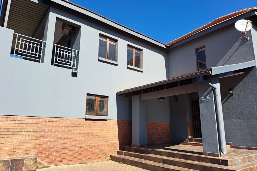 4 Bedroom Property for Sale in Buffelspoort Eco Estate North West